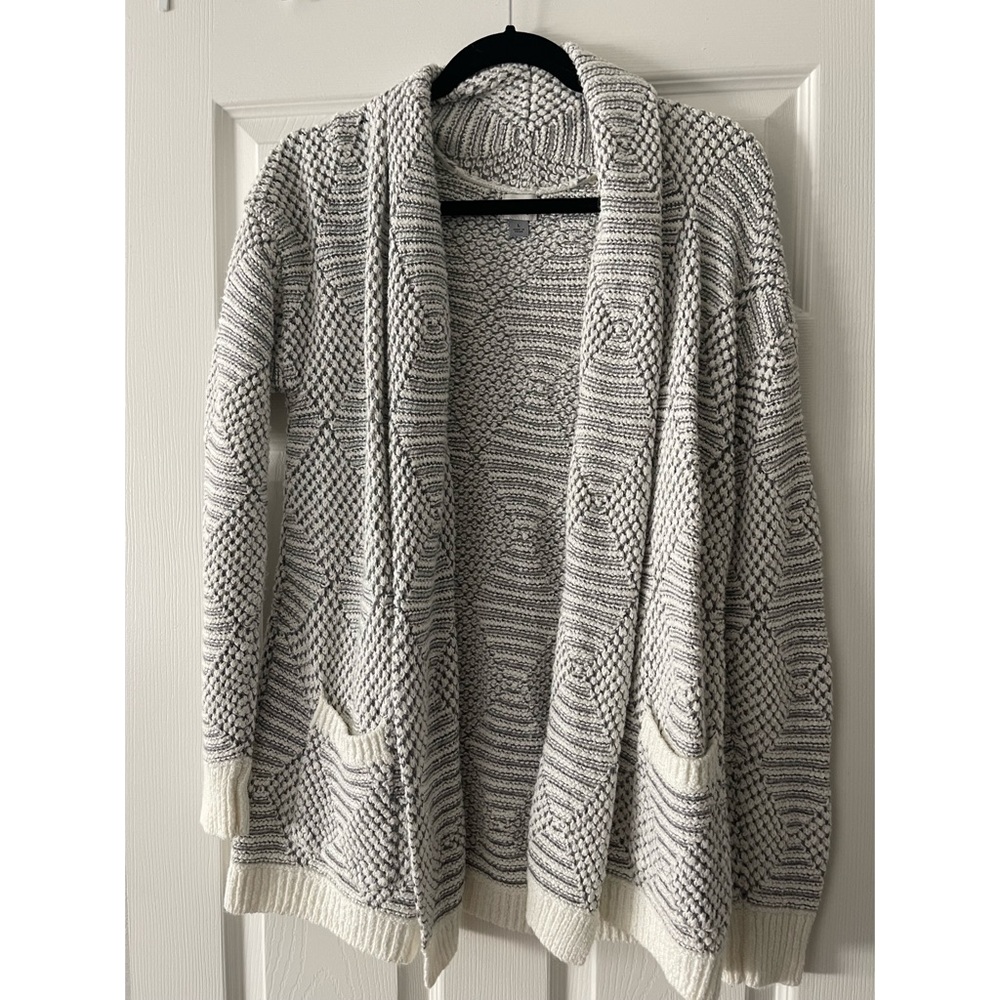 Grey & White Cardigan